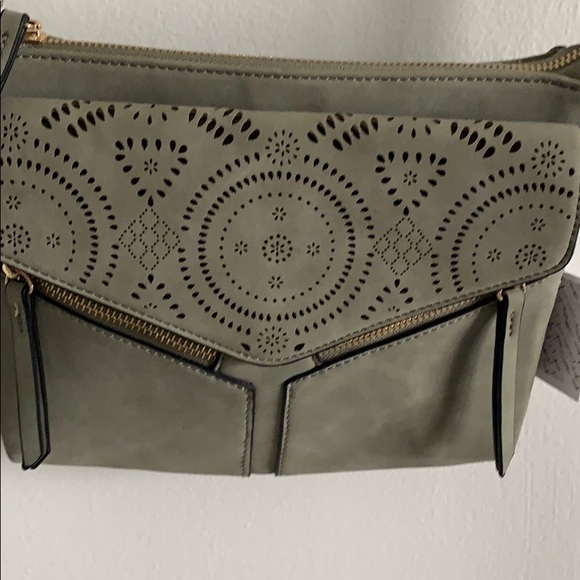 Suede olive green purse - Picture 3 of 5